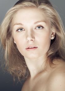 Лена, менеджер турфирмы