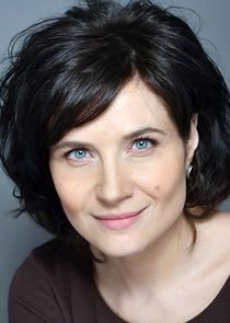 Елена Сергеевна, подруга Татьяны, менеджер кафе