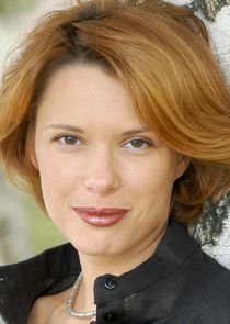 Анна Алексеевна, мать Киры