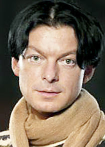 Анатолий Суханов, ведущий 1-го сезона