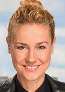 Polizeiobermeisterin Franziska „Franzi" Jung