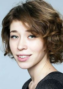 "Акула" Екатерина Акулова, детдомовка, декоратор