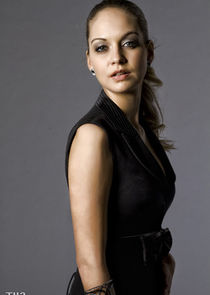 Dr. Steiner D&oacute;ra