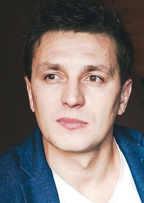 Павел Григорьевич, муж Даши, таксист