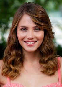 Yolanda «Yoli» Freire Carballar