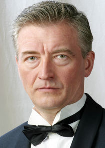 Леонид Григорьевич Паршин, отец Анжелики, влиятельный чиновник