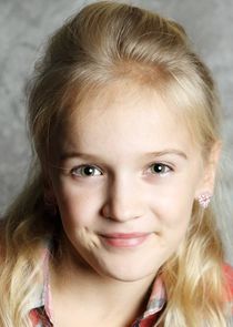 Лиза Анохина