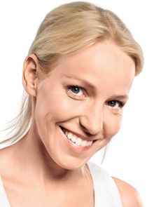 Александра Гвоздикова