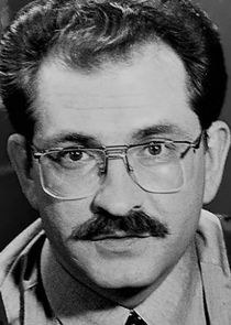 играет самого себя (хроника)