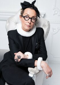 Вторая заместительница директора