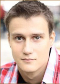 Денис Тимурович Алчанов, муж Ники, биолог