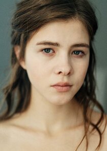 Элис Крестовская, дочь Лизы