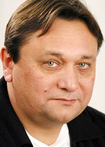 Олег Иванович, отец Славы
