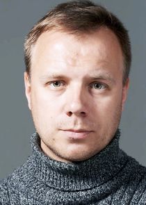 майор Антон Симонов, опер