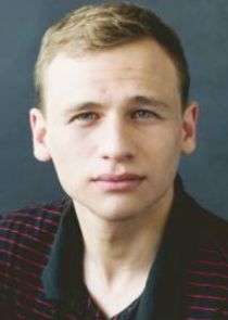 "Муха" Паша, друг Артёма, таксист