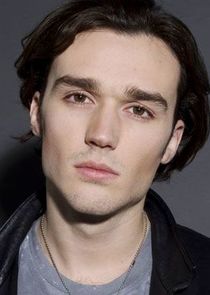 Игорь Рожнов (в юности), моряк/зэк