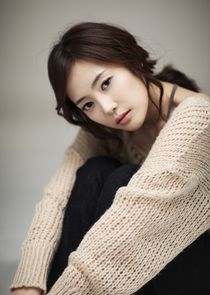Hong Joo Mi