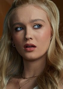 Elizabeth "Luna" Briggs