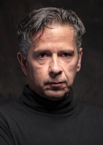 Mari&aacute;n Peteraj