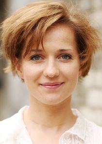 Полина Веселова