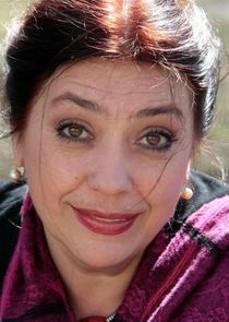 Алуна Мораре, цыганка, бабушка Златы