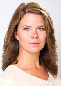 капитан Ирина Егоровна Белых, опер, мать Антона