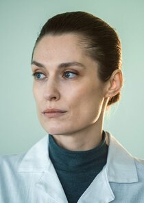 Лариса Корзун, врач-психиатр (2 сезон)