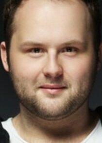 Kapitan Grzegorz Jarosz, Minister Obrony