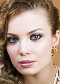 Алина Маркина, одноклассница Антона