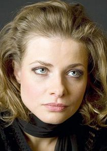 Татьяна Витальевна Симакова, ст.следователь УГРО, возлюбленная Хороманского