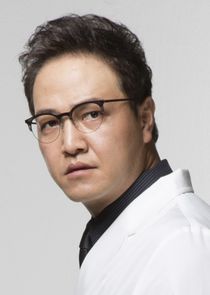 Chief Surgeon Lee Ho Joon