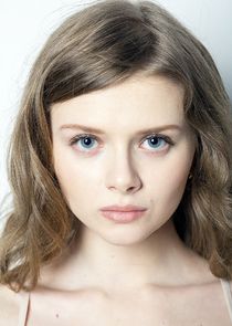 Полина Кузовкова, воздушная гимнастка, детдомовка