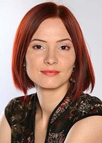 Юлия, журналист, подруга и коллега Лили