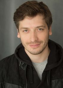 Сергей Богатов (Отец), капитан Росгвардии