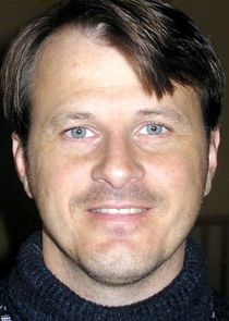 Бруновский, начальник отдела полиции, агент Волоха