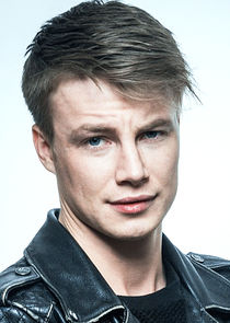 Костя, официант