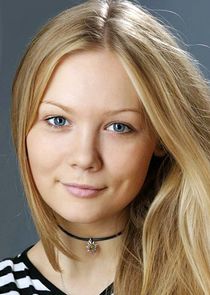 Ася Бубликова, ассистент Аманды