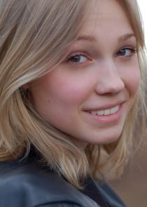 Александра Токмакова, жена Аркадия