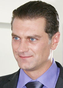 Александр Бондарев