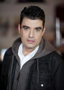 Fernando Escand&oacute;n