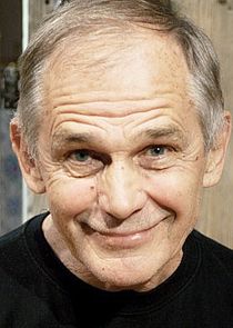 Леонид Федосеевич, дедушка Дины