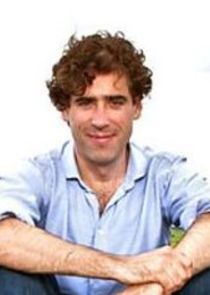 Stephen Mangan