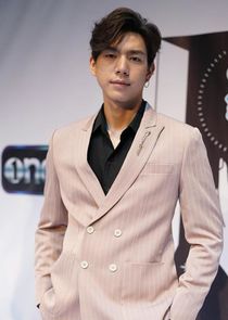 Prince Chaiyawong (Past) / Sarut (Present)