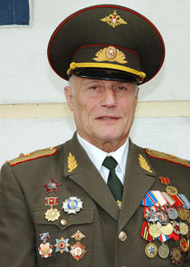 Матвеев, генерал, начальник суворовского училища