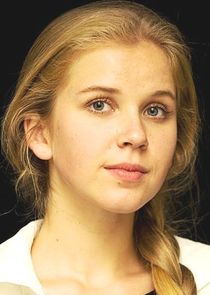 Анна Красавина, официантка, студентка-ветеринар