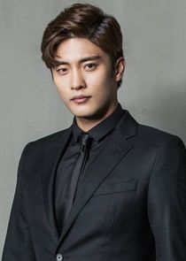 Kang Shin Hyuk