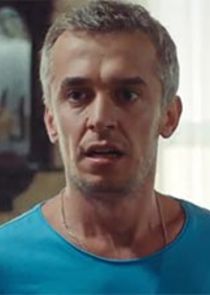 Uğur Adıg&uuml;zel