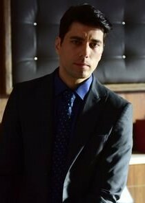 Tolga G&uuml;ra&ccedil;ar