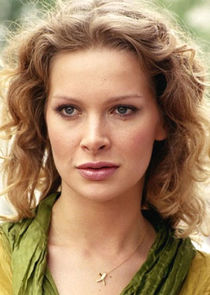 Инга Леонидовна, хозяйка антикварного салона