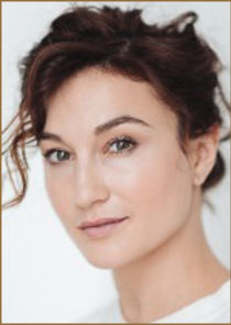 Алина Кочубей, ст.партнер адвокатского бюро, жена Воронина